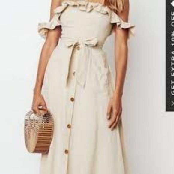 ♥ CUPSHE Off-Shoulder Smocked Cotton Dress L ♥ - Picture 1 of 10